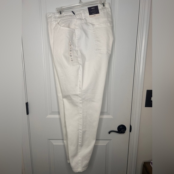 Ava & Viv Women’s Plus Size Mid-Rise Ankle Skinny Jeans, Sz.24, White - Picture 5 of 16